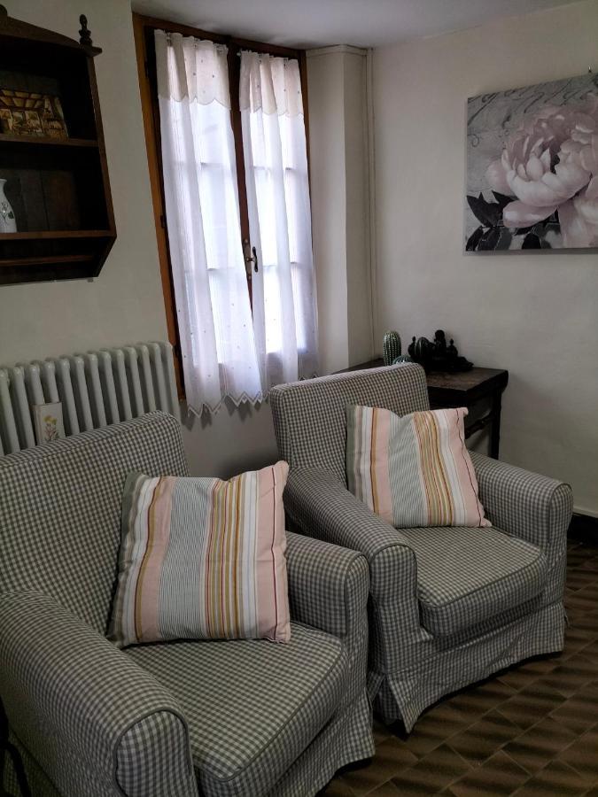 La Chicca Piccola Casina In Affitto Nel Borgo Antico Di Gaggio Montano Bo Apartment ภายนอก รูปภาพ